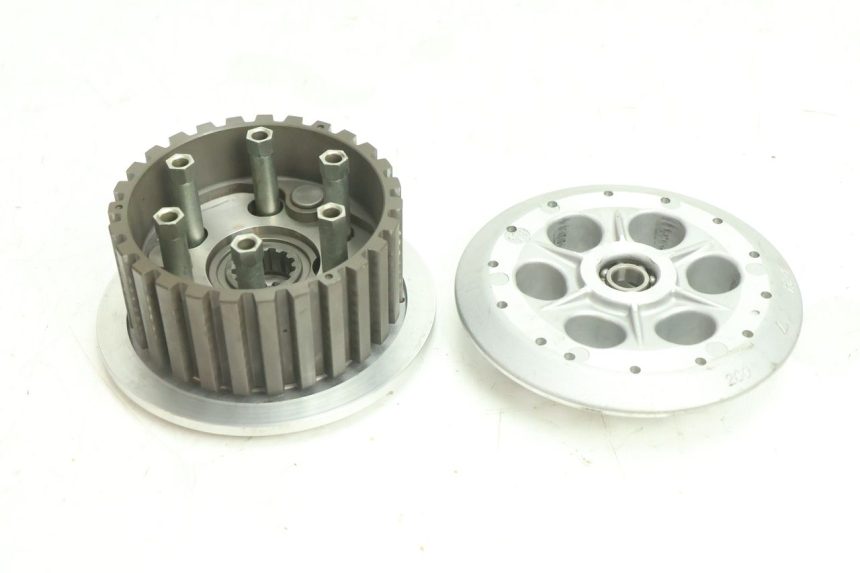 photo de CLUTCH YAMAHA YZF R6 600 (2008 - 2009) - Surface and material condition
