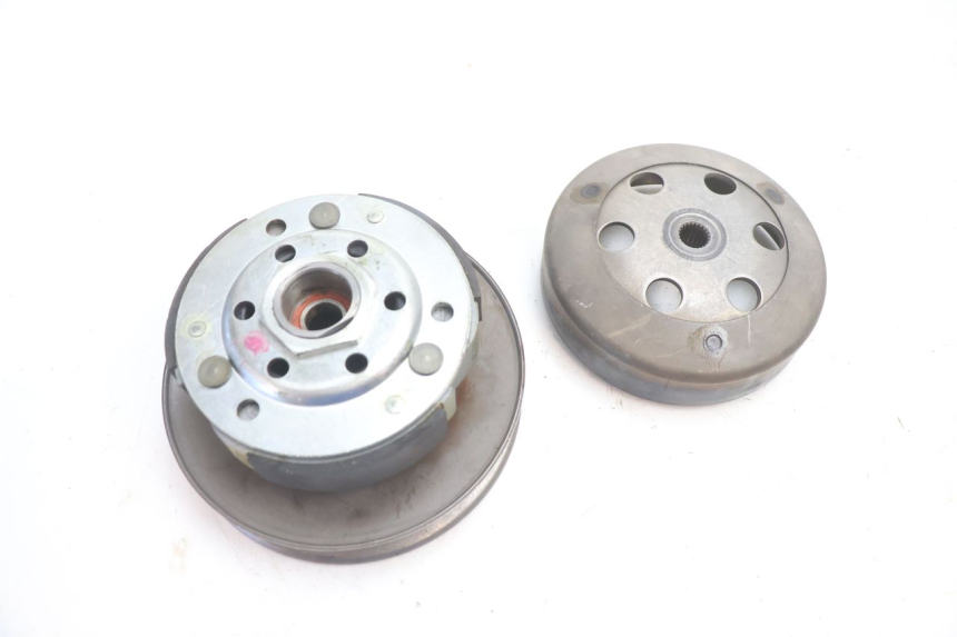 photo de CLUTCH PIAGGIO ZIP 2T 50 (2009 - 2019) - Fixing points details