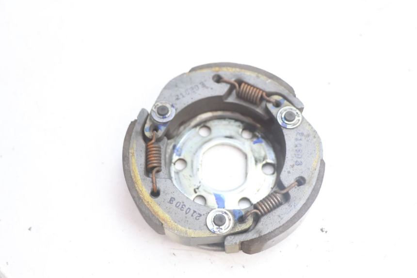 photo de CLUTCH PIAGGIO ZIP IGET 4T 50 (2021 - 2023) - Alternative perspective