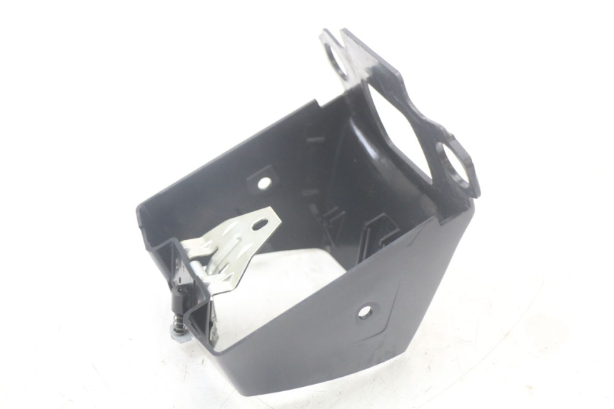 photo de SPEEDOMETER SURROUND PEUGEOT 103 VOGUE VS2 50 (2004 - 2017) - Distinctive features