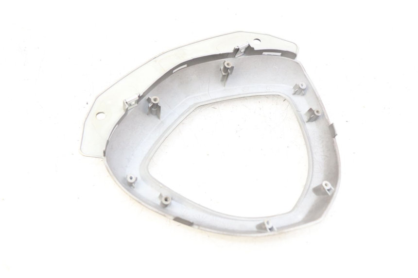 photo de SPEEDOMETER SURROUND KYMCO AGILITY 16+ 4T 50 (2018 - 2023) - Component detail