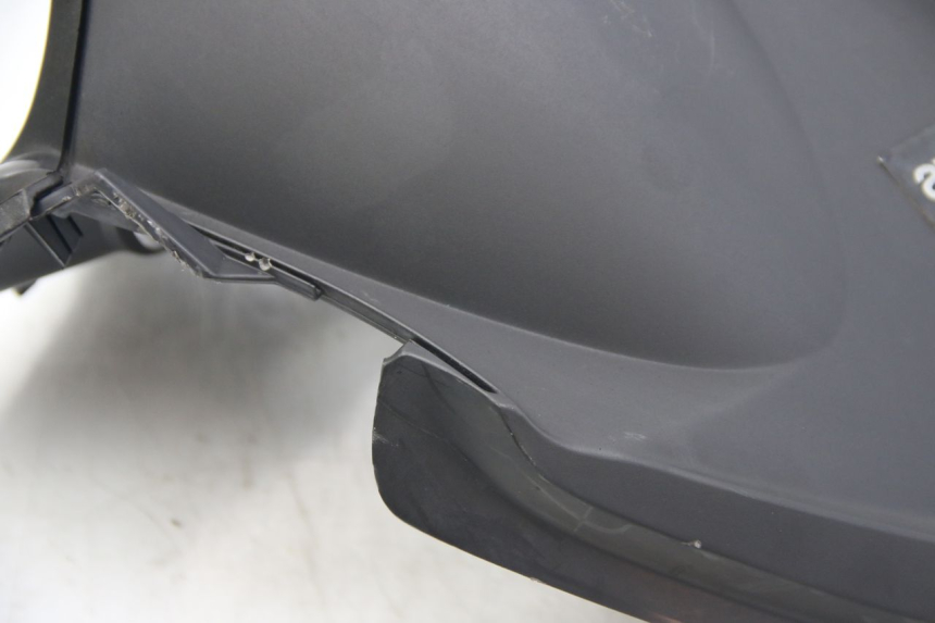 photo de SPEEDOMETER SURROUND APRILIA ATLANTIC 500 (2002 - 2003) - Zoom on usage condition