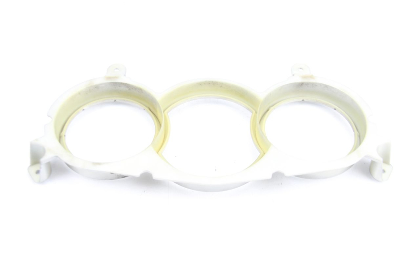 photo de SPEEDOMETER SURROUND PEUGEOT CITYSTAR 50 (2013 - 2017) - Fixing points details