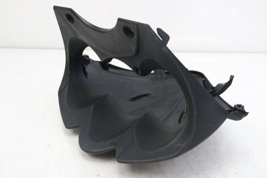 photo de SPEEDOMETER SURROUND PEUGEOT CITYSTAR 50 (2013 - 2017) - Fixing points details