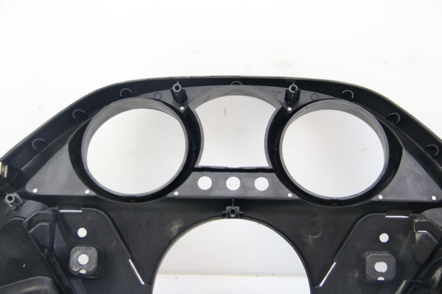 photo de SPEEDOMETER SURROUND KYMCO DINK STREET 125 (2009 - 2014) - Alternative perspective