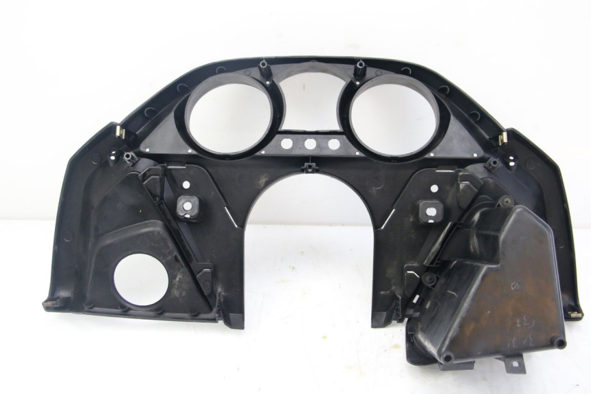 photo de SPEEDOMETER SURROUND KYMCO DINK STREET 125 (2009 - 2014) - Product overview