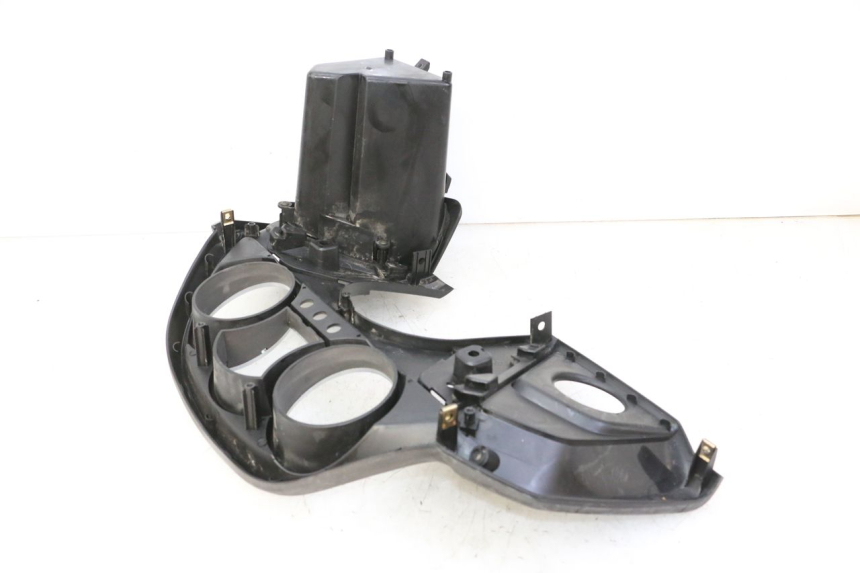 photo de SPEEDOMETER SURROUND KYMCO DINK STREET 125 (2009 - 2014) - Component detail