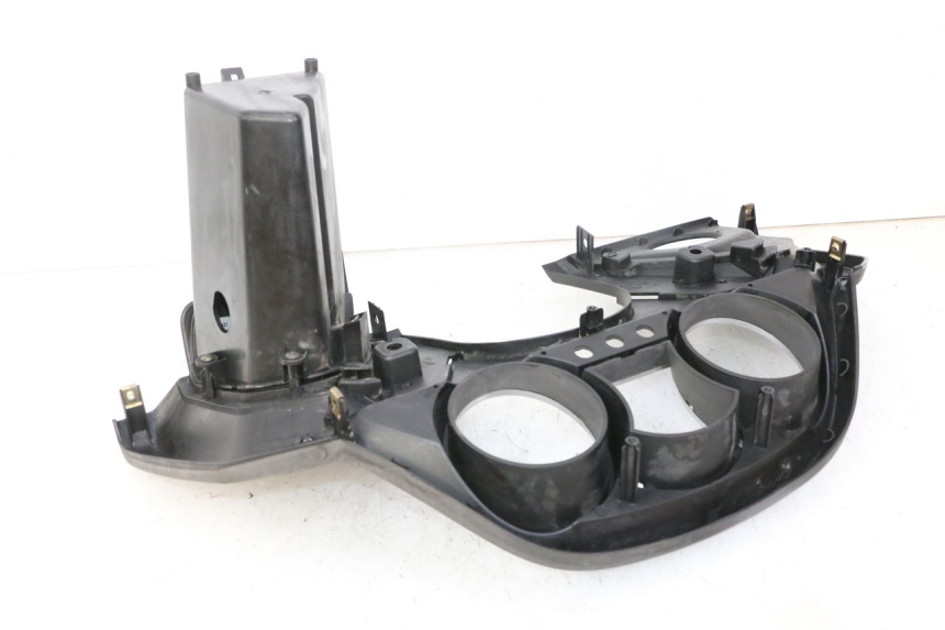 photo de SPEEDOMETER SURROUND KYMCO DINK STREET 125 (2009 - 2014) - Zoom on usage condition