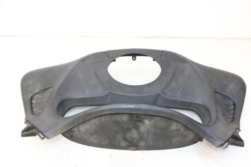 photo de SPEEDOMETER SURROUND HONDA FES S-WING SWING ABS 125 (2007 - 2015) - Surface and material condition