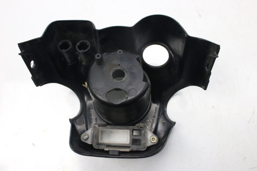 photo de SPEEDOMETER SURROUND PEUGEOT FOX 50 (1995 - 2003) - Surface and material condition