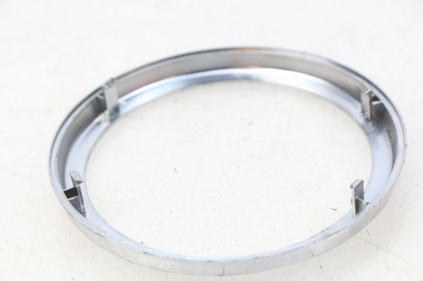 photo de SPEEDOMETER SURROUND EUROCKA GREEN 1 - Component detail