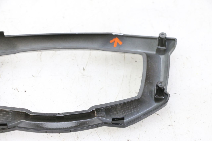 photo de SPEEDOMETER PANEL PIAGGIO MP3 HPE 310 (2024 - 2025) - Technical close-up