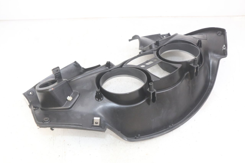 photo de SPEEDOMETER SURROUND PIAGGIO MP3 LT 400 (2007 - 2012) - Zoom on usage condition