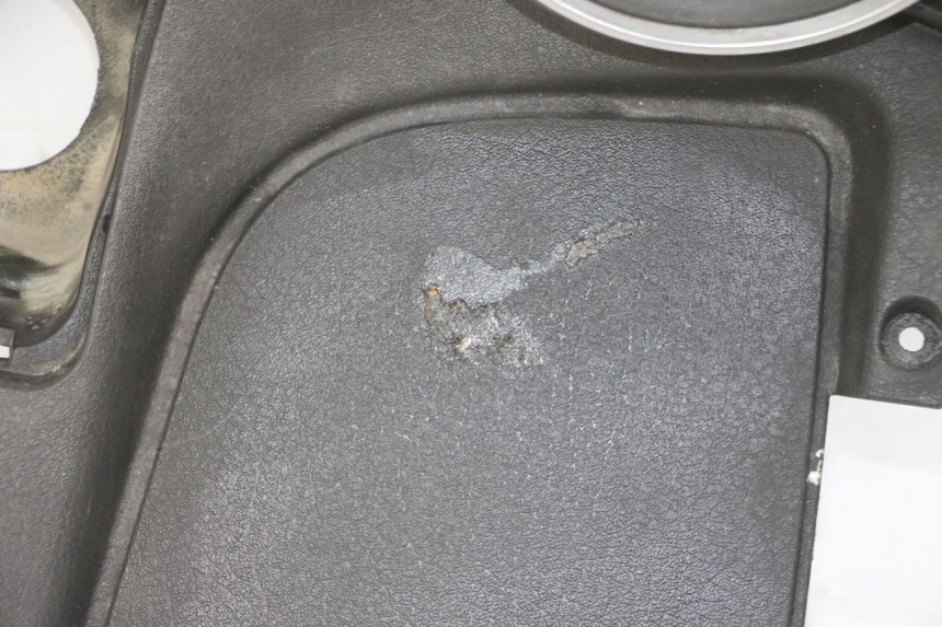 photo de SPEEDOMETER PANEL PIAGGIO MP3 LT 300 (2010 - 2016) - Surface and material condition