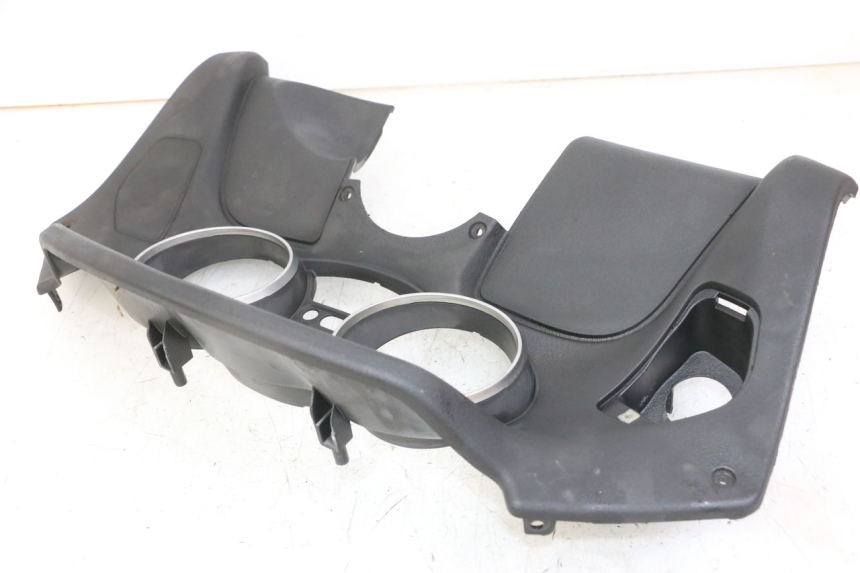 photo de SPEEDOMETER SURROUND PIAGGIO MP3 LT 400 (2007 - 2012) - Product overview