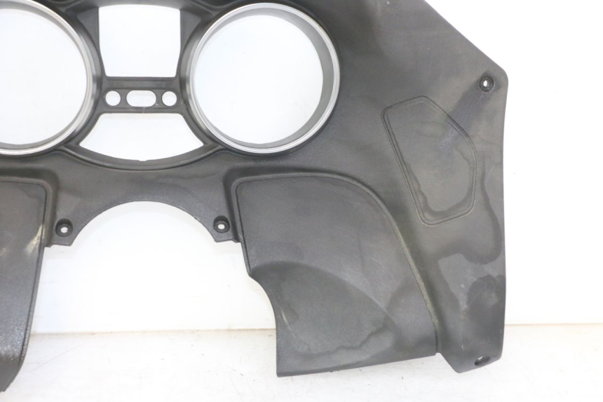 photo de SPEEDOMETER PANEL PIAGGIO MP3 LT 300 (2010 - 2016) - Technical close-up