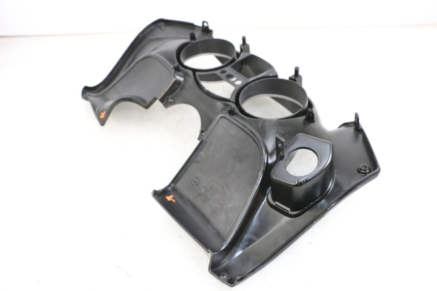 photo de SPEEDOMETER SURROUND PIAGGIO MP3 500 (2011 - 2015) - Technical close-up