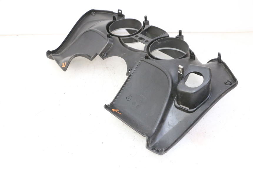 photo de SPEEDOMETER SURROUND PIAGGIO MP3 500 (2011 - 2015) - Zoom on usage condition