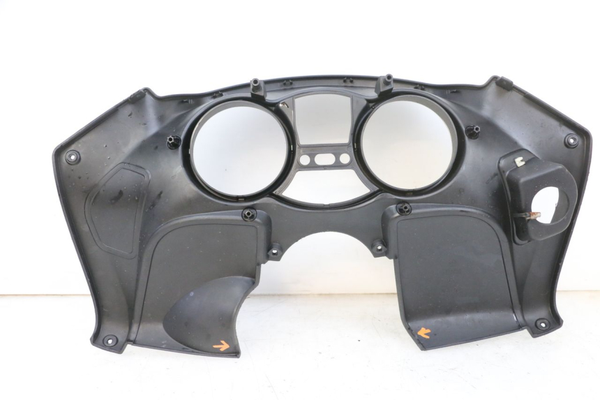 photo de SPEEDOMETER SURROUND PIAGGIO MP3 125 (2006 - 2014) - Additional view of the item