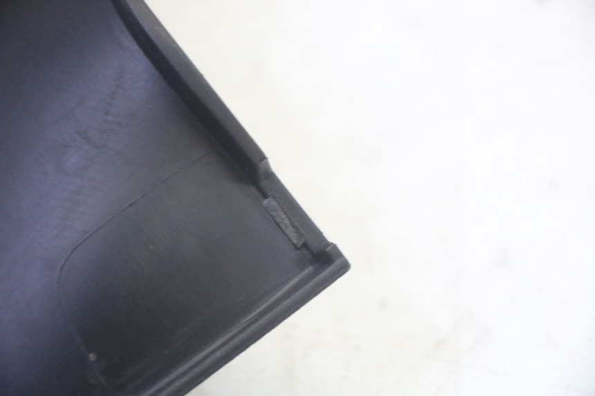 photo de SPEEDOMETER PANEL PIAGGIO MP3 RL 250 (2006 - 2010) - Technical close-up