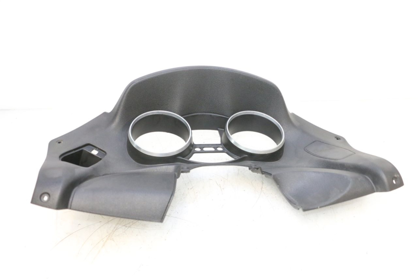 photo de SPEEDOMETER SURROUND PIAGGIO MP3 125 (2006 - 2014) - Component detail