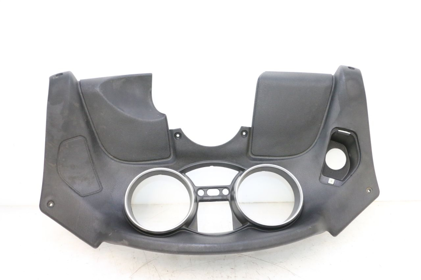 photo de SPEEDOMETER SURROUND PIAGGIO MP3 125 (2006 - 2014) - Zoom on usage condition