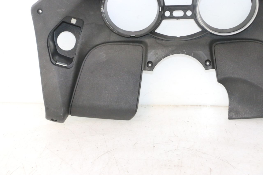 photo de SPEEDOMETER SURROUND PIAGGIO MP3 500 (2011 - 2015) - Additional view of the item