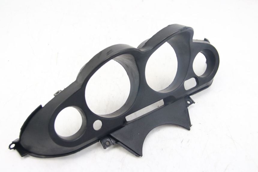 photo de SPEEDOMETER SURROUND SELECT UP OCTALIS 125 (2007 - 2012) - Component detail