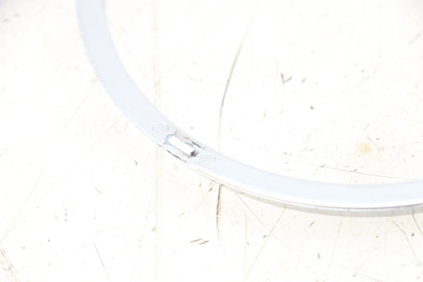 photo de SPEEDOMETER SURROUND PIAGGIO MP3 LT 400 (2007 - 2012) - Supplementary product photo