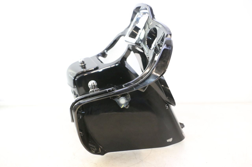 photo de SPEEDOMETER PANEL HARLEY DAVIDSON ROAD GLIDE FLTRXSE 1920 (2018 - 2022) - Fixing points details