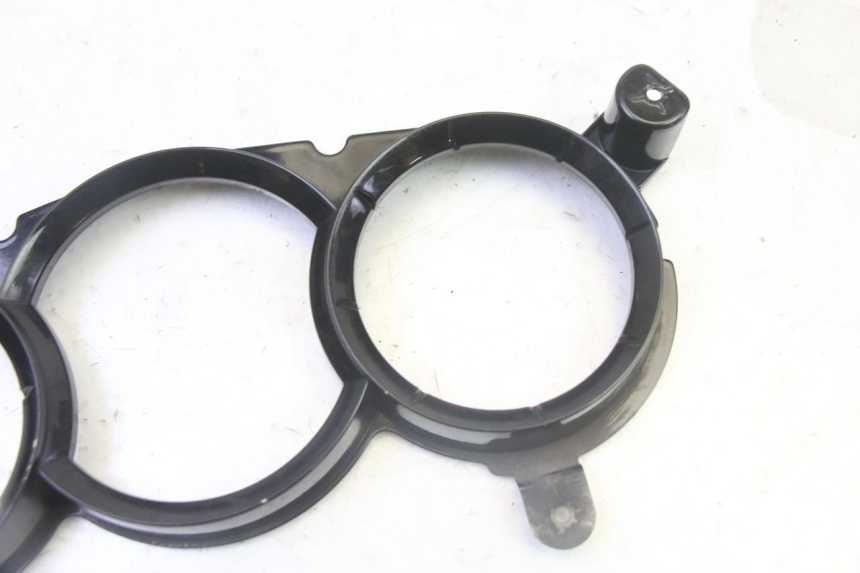 photo de SPEEDOMETER PANEL PEUGEOT SATELIS 125 (2013 - 2018) - Zoom on usage condition