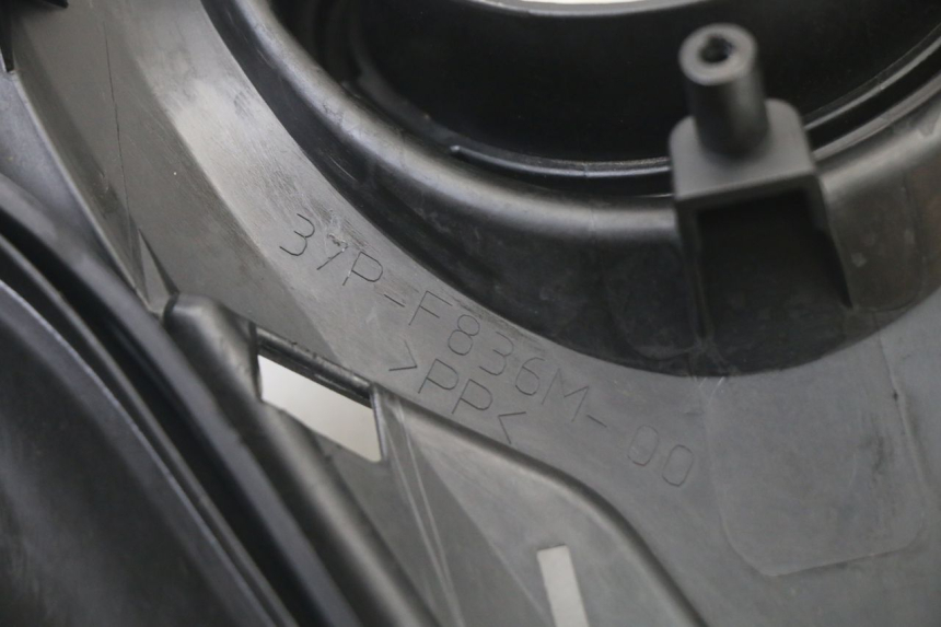 photo de SPEEDOMETER SURROUND YAMAHA X-MAX XMAX 125 (2010 - 2013) - Product overview