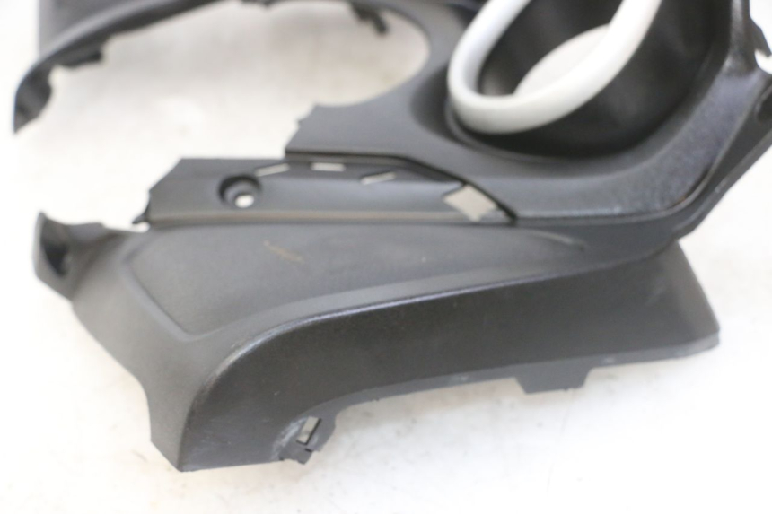 photo de SPEEDOMETER SURROUND YAMAHA X-MAX XMAX 125 (2010 - 2013) - Zoom on usage condition