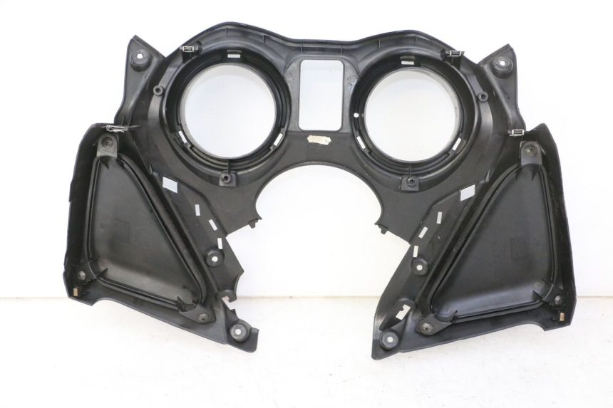 photo de SPEEDOMETER SURROUND YAMAHA X-MAX XMAX 125 (2010 - 2013) - Product overview