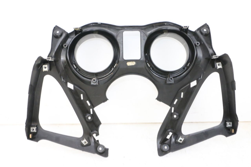 photo de SPEEDOMETER SURROUND YAMAHA X-MAX XMAX 125 (2010 - 2013) - Surface and material condition