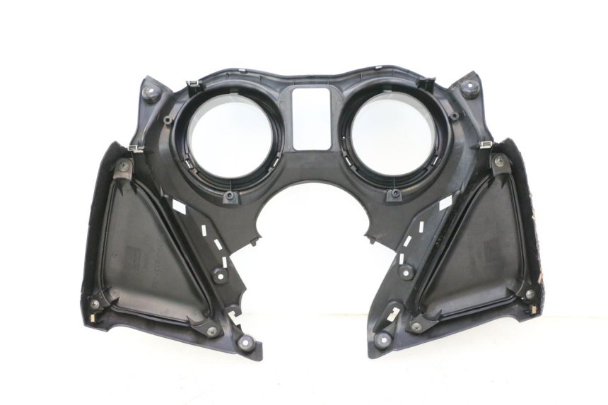 photo de SPEEDOMETER SURROUND YAMAHA X-MAX XMAX 125 (2010 - 2013) - Alternative perspective
