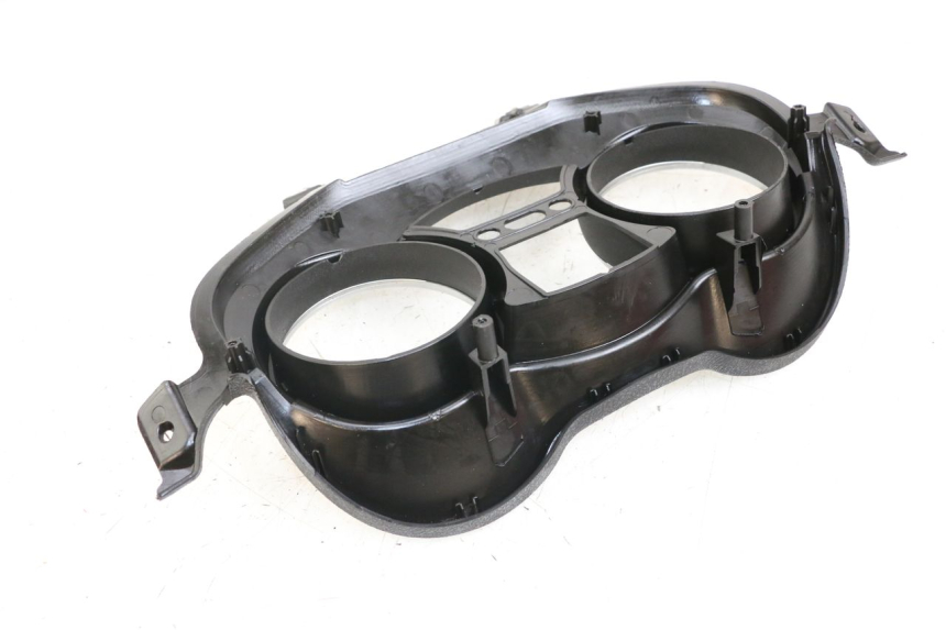 photo de SPEEDOMETER SURROUND PIAGGIO XEVO - X EVO 125 (2007 - 2017) - Component detail