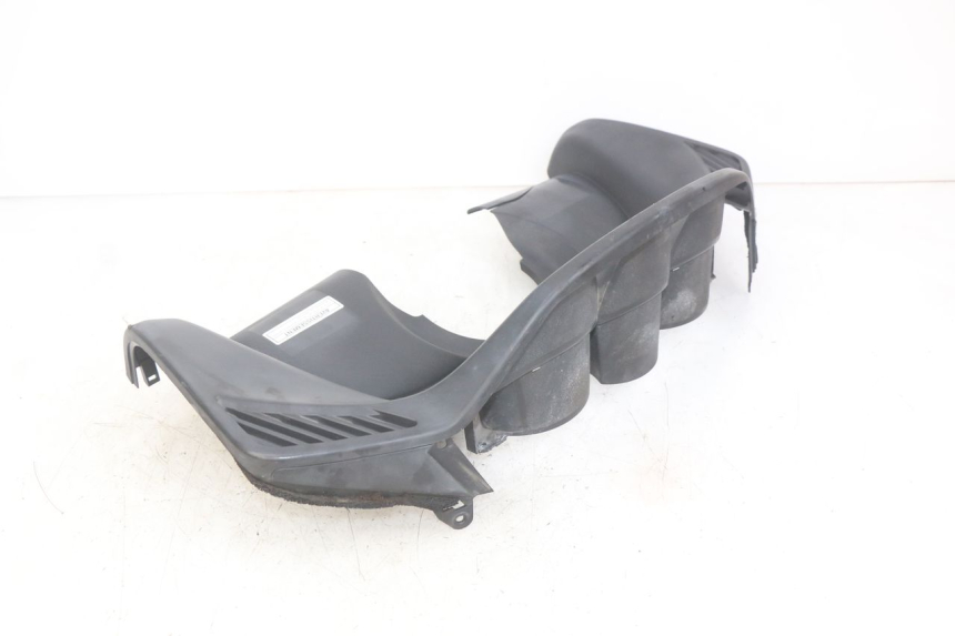 photo de SPEEDOMETER SURROUND YAMAHA YP MAJESTY 400 (2004 - 2008) - Fixing points details