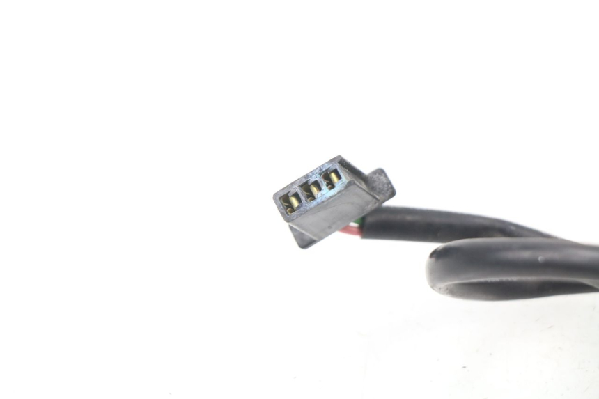 photo de SPEEDOMETER DRIVE HONDA CBR 929 RR FIREBLADE 900 (2000 - 2001) - Alternative perspective