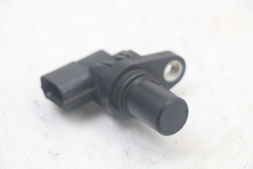 photo de SPEEDOMETER DRIVE HONDA FJS SILVERWING SILVER WING 600 (2001 - 2010) - Alternative perspective