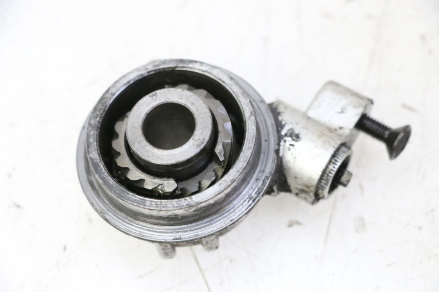 photo de SPEEDOMETER DRIVE DAELIM HISTORY 125 (2001 - 2002) - Technical close-up