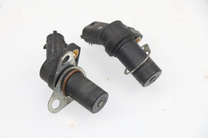 photo de SPEEDOMETER DRIVE PIAGGIO MP3 125 (2006 - 2014) - Main view