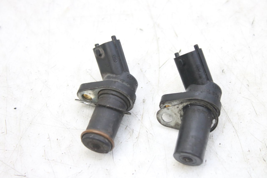 photo de SPEEDOMETER DRIVE PIAGGIO MP3 RL 250 (2006 - 2010) - Main view