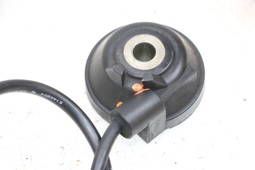 photo de SPEEDOMETER DRIVE YAMAHA NEO'S NEOS 2T 50 (1998 - 2007) - Alternative perspective