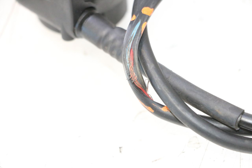 photo de SPEEDOMETER DRIVE PEUGEOT SATELIS COMPRESSOR K15 125 (2006 - 2009) - Zoom on usage condition