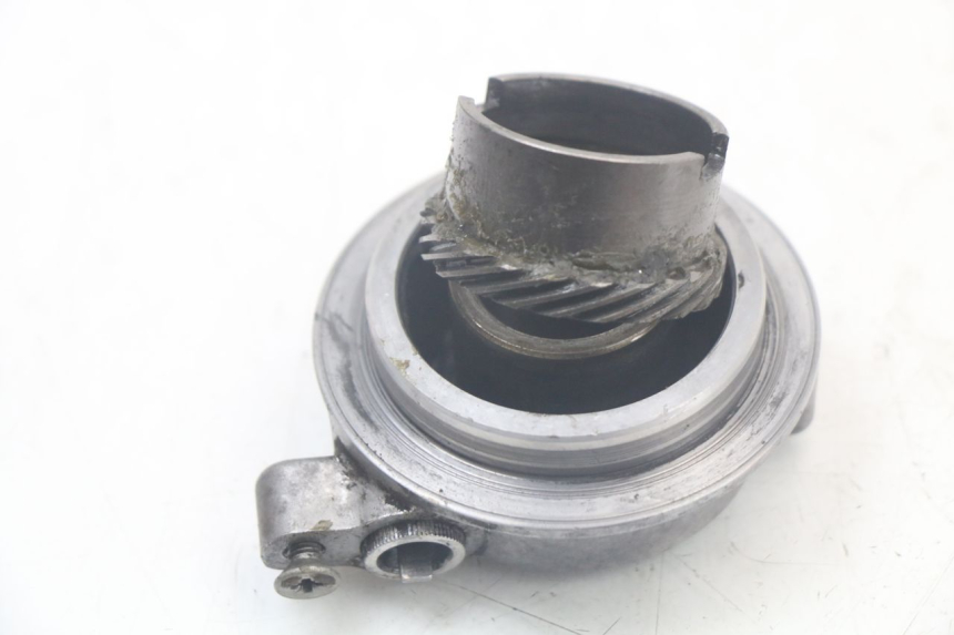 photo de SPEEDOMETER DRIVE TRIUMPH SPEED TRIPLE T301 900 (1994 - 1996) - Alternative perspective