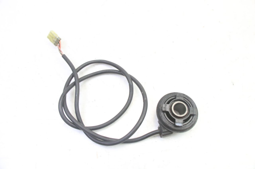 photo de SPEEDOMETER DRIVE SUZUKI SV S 650 (2003 - 2009) - Technical close-up