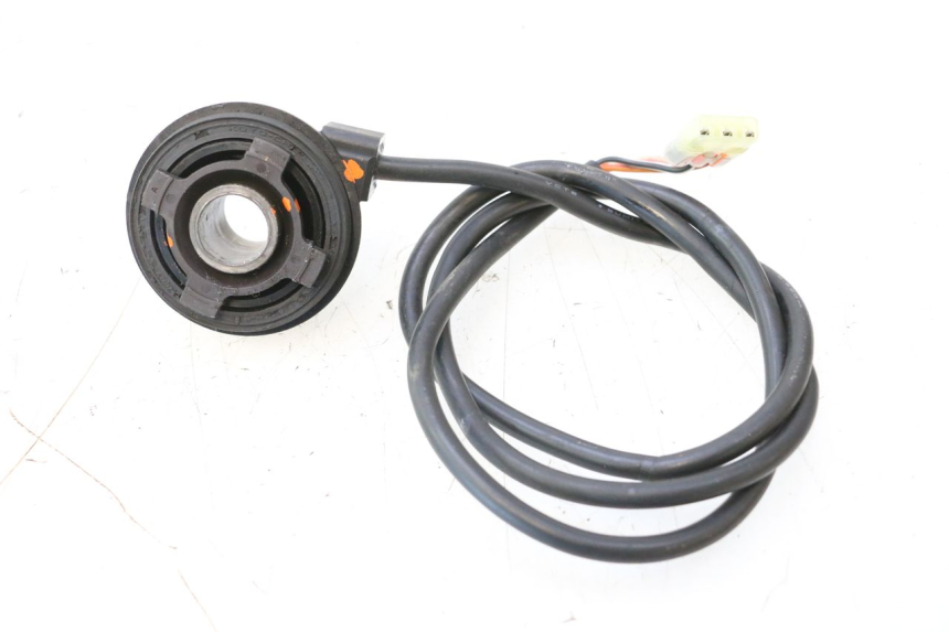 photo de SPEEDOMETER DRIVE SUZUKI SV S 650 (2003 - 2009) - Zoom on usage condition