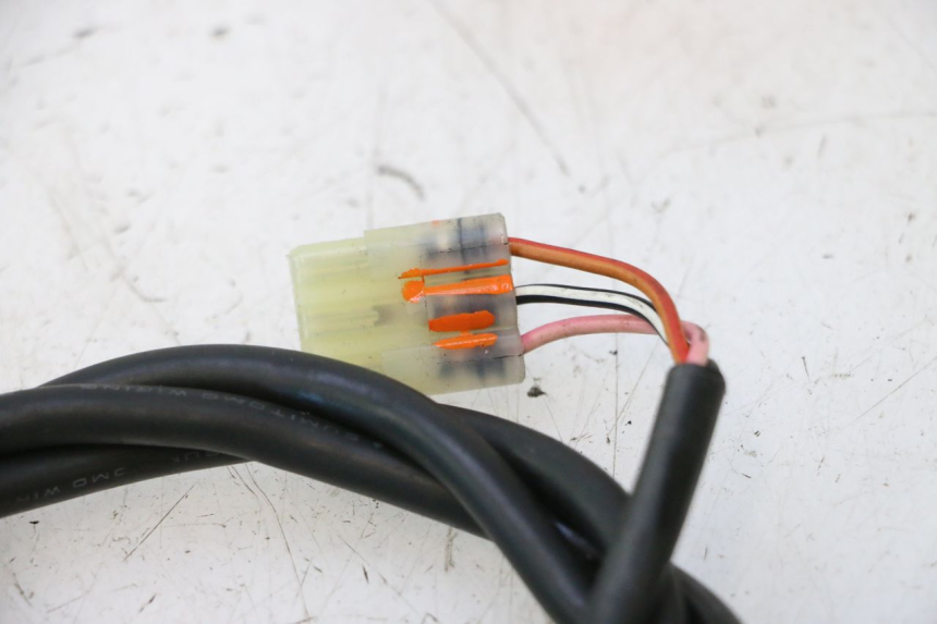 photo de SPEEDOMETER DRIVE SUZUKI SV S 650 (2003 - 2009) - Surface and material condition