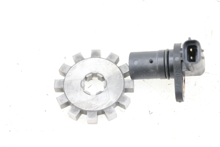 photo de SPEEDOMETER DRIVE SUZUKI VL INTRUDER 125 (2004 - 2007) - Zoom on usage condition